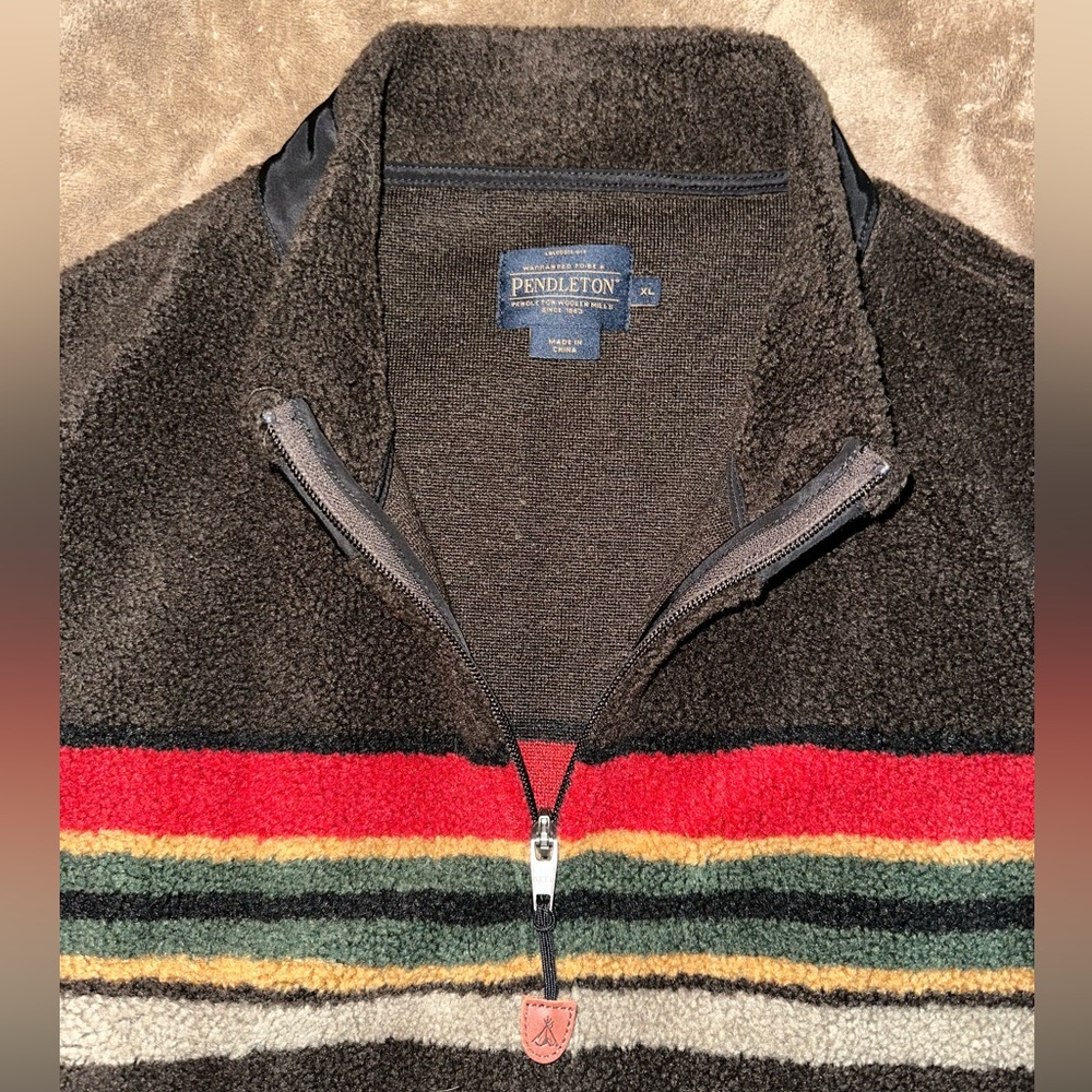 Pendleton Vest - image 2